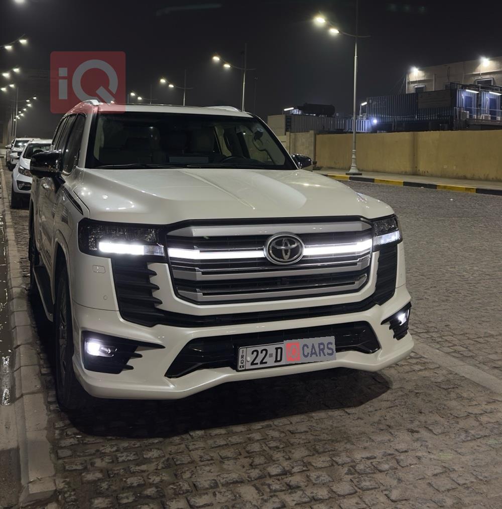 تويوتا لاندكروزر